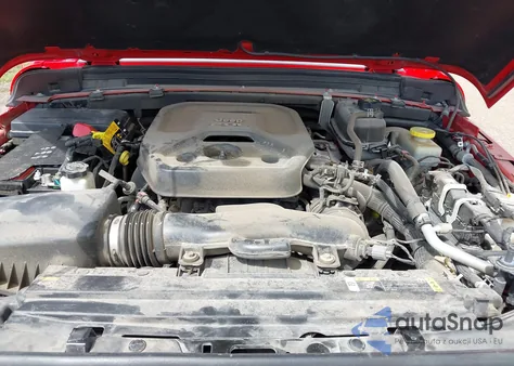 2021 Jeep Wrangler Unlimited Sahara 4X4 z USA, uszkodzony, nr VIN 1C4HJXEN3MW645824